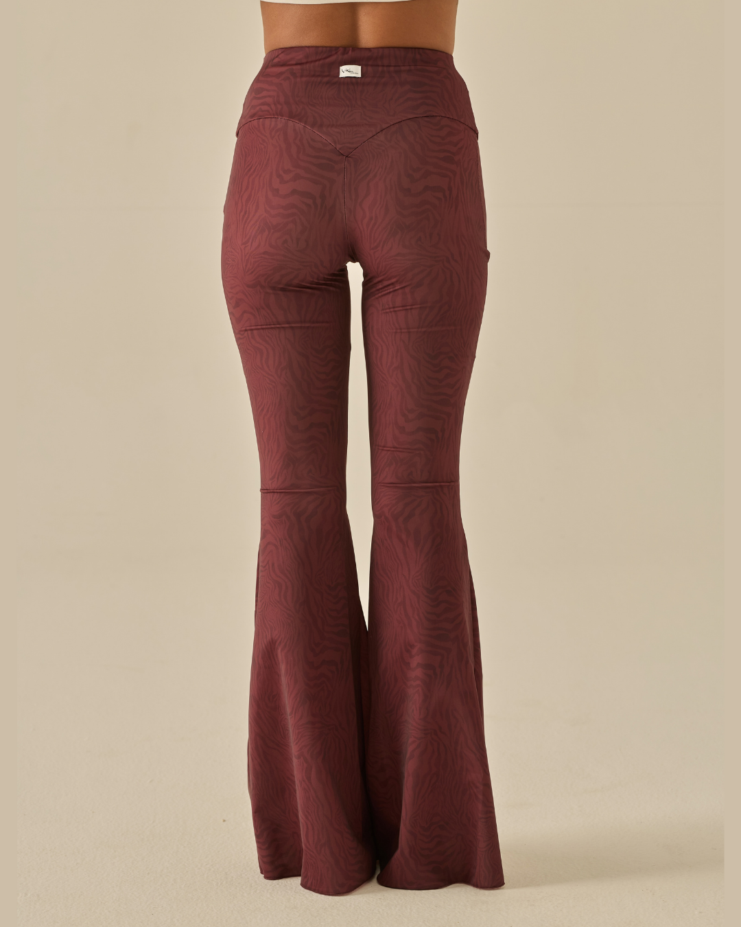 Comfy Zampa - Zebra Bordeaux